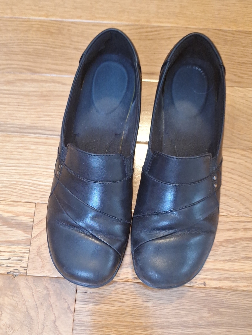 Clarks Black Slip-On Leather Loafers